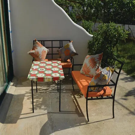 Two-bedroom In アパート