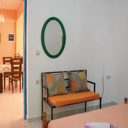 Two-bedroom In クサミル